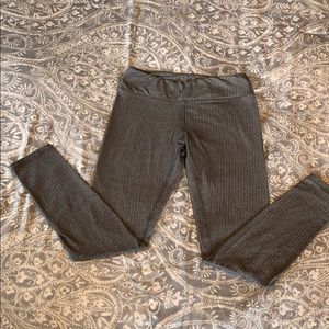 Eddie Bauer warm soft gray knit leggings